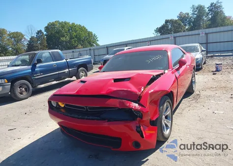 2018 Dodge Challenger Sxt z USA, uszkodzony, nr VIN 2C3CDZAG9JH314622